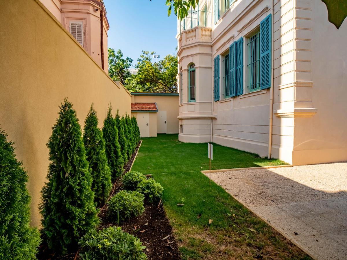 A Pousada Banana'S Camp Cannes Exterior foto